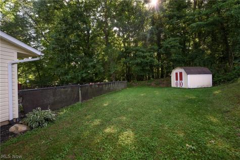 12073 Lockage Road NW Canal Fulton OH 44614