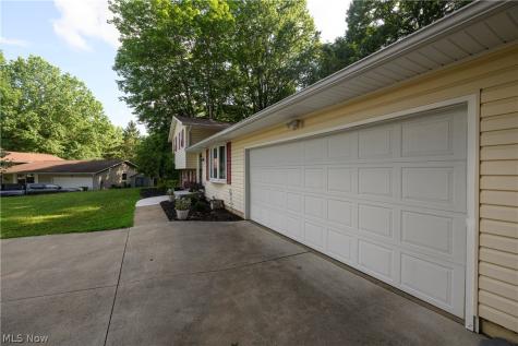 12073 Lockage Road NW Canal Fulton OH 44614