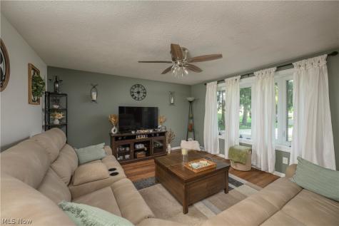 12073 Lockage Road NW Canal Fulton OH 44614