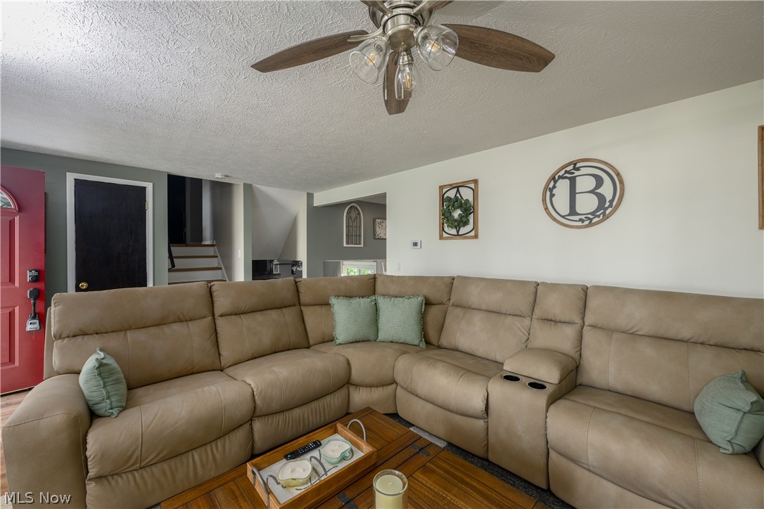 12073 Lockage Road NW Canal Fulton OH 44614