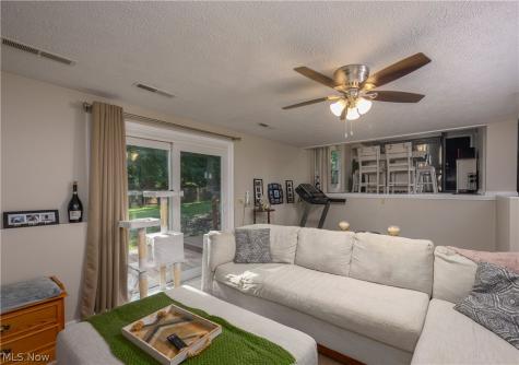 12073 Lockage Road NW Canal Fulton OH 44614