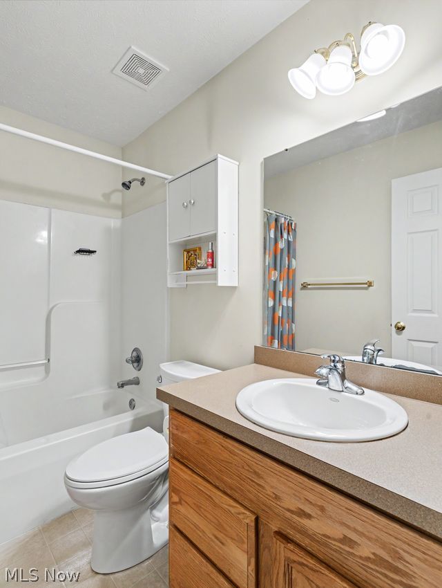 523 Seaton Court Akron OH 44319