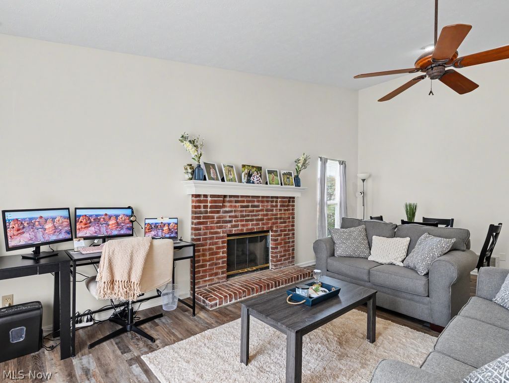 523 Seaton Court Akron OH 44319
