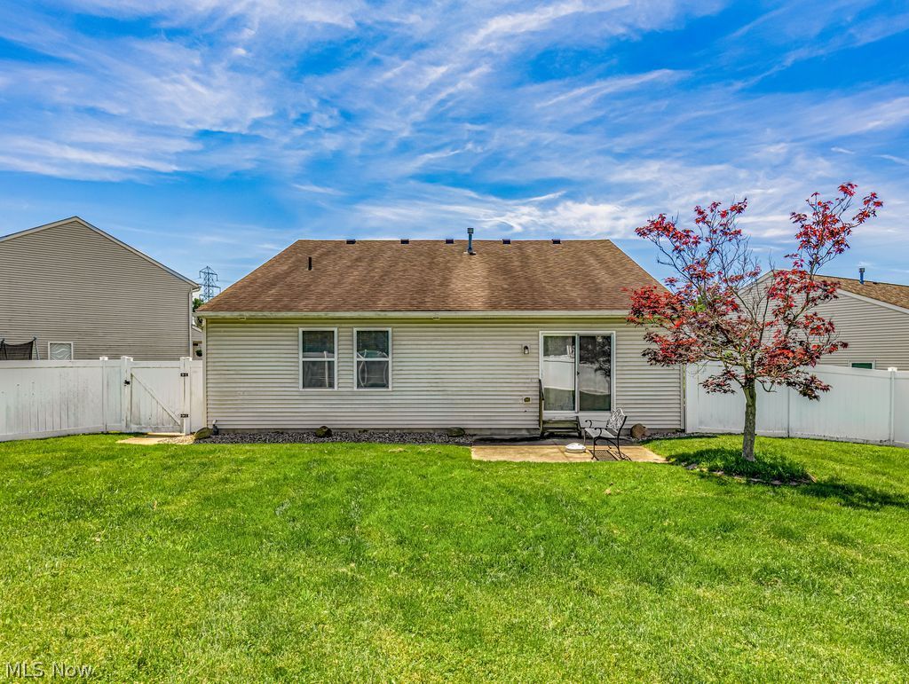 523 Seaton Court Akron OH 44319