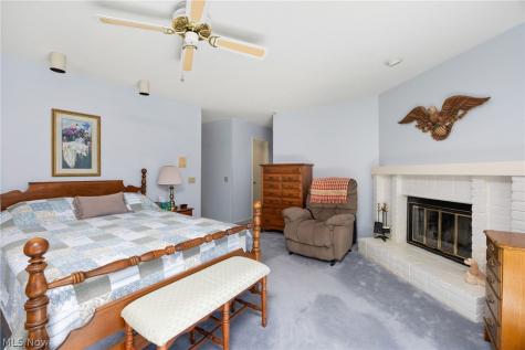 10806 Meadow Trail Strongsville OH 44149