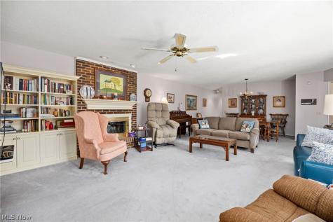 10806 Meadow Trail Strongsville OH 44149