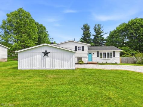 2357 Diamond Street NE Canton OH 44721