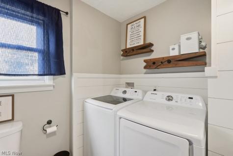 2357 Diamond Street NE Canton OH 44721