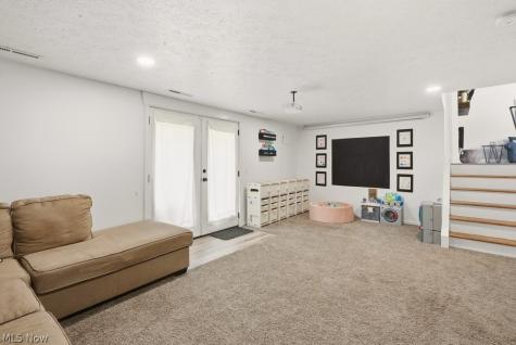 2357 Diamond Street NE Canton OH 44721
