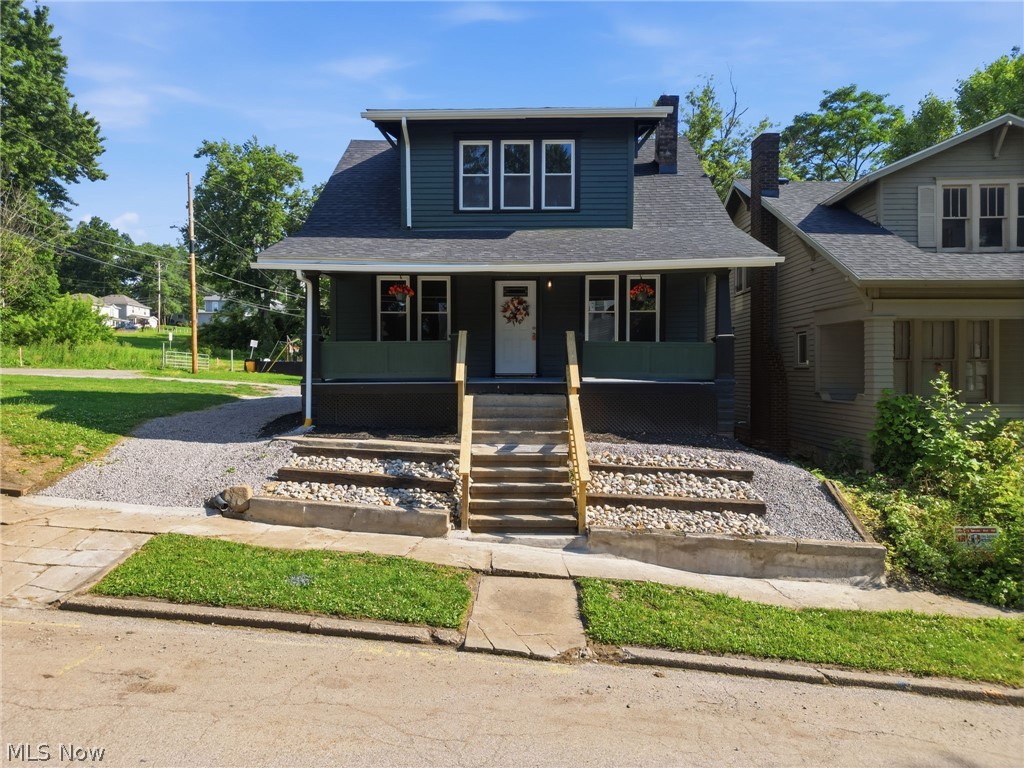 824 Prospect Avenue Zanesville OH 43701