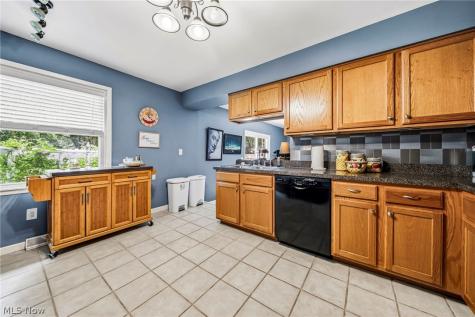 8506 Lake Shore Boulevard Mentor OH 44060