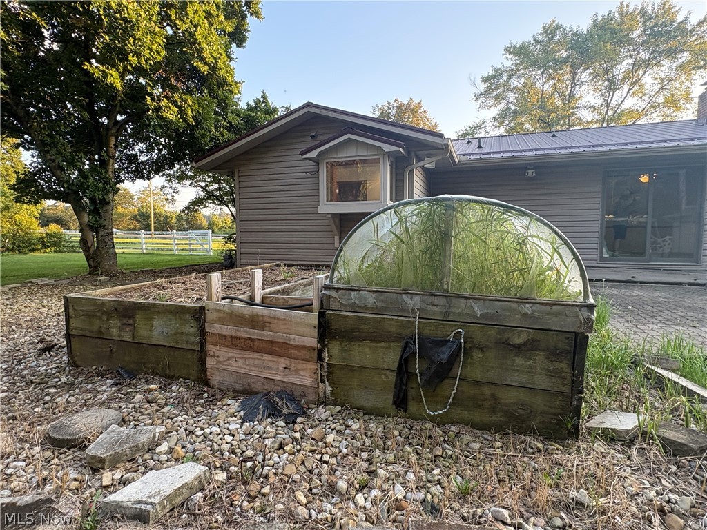 2229 Newark Road Zanesville OH 43701