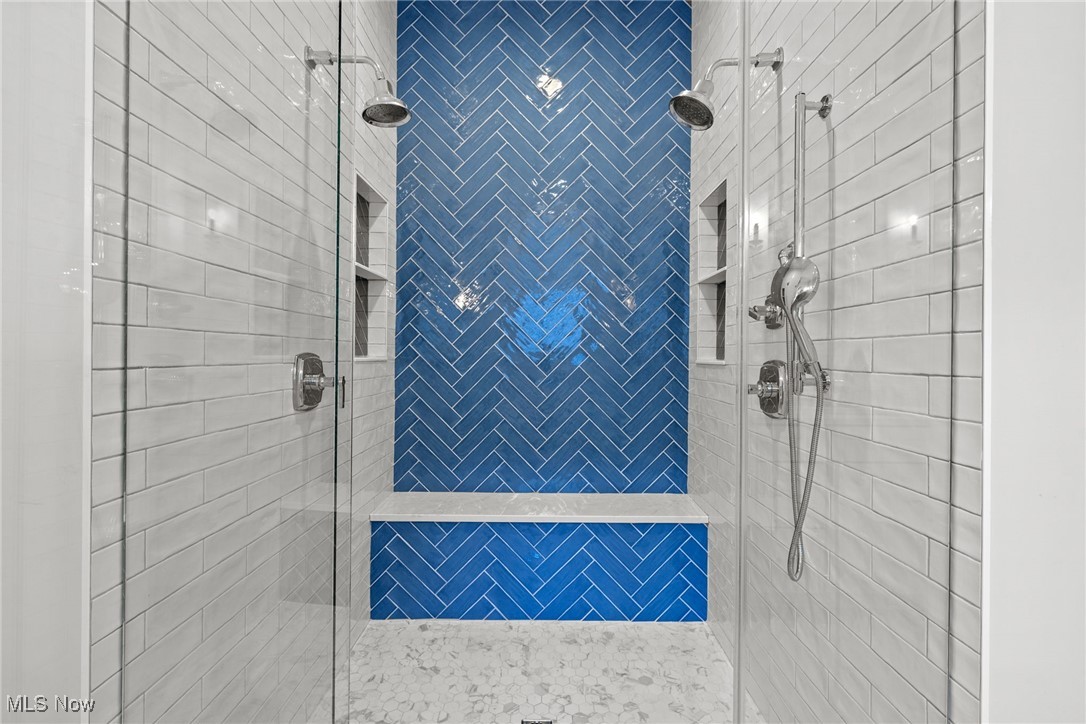 300 Woodridge Lane Moreland Hills OH 44022