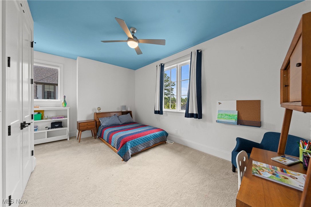 300 Woodridge Lane Moreland Hills OH 44022