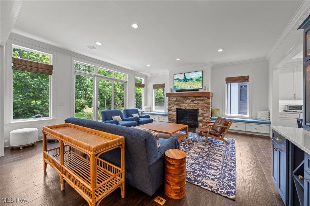 300 Woodridge Lane Moreland Hills OH 44022