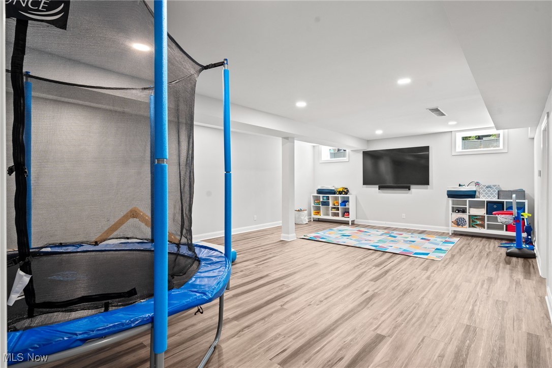 300 Woodridge Lane Moreland Hills OH 44022