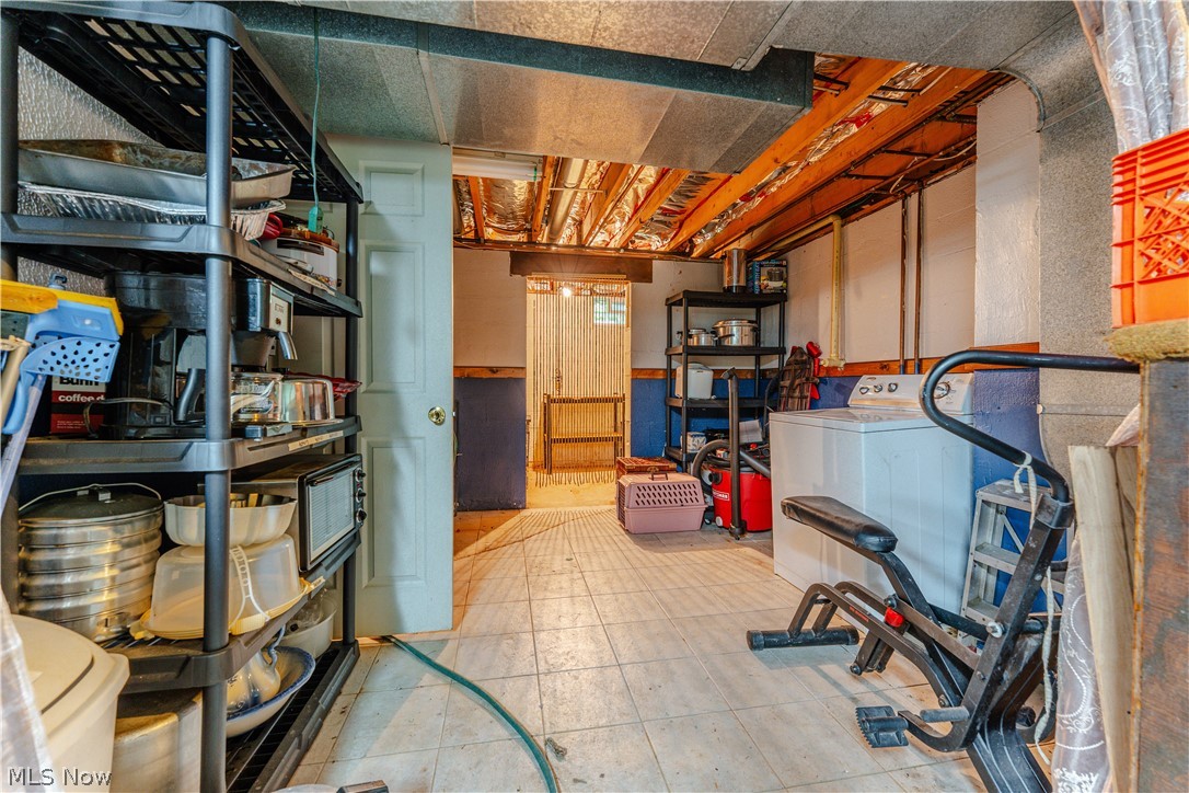 29556 Township Road 209 Coshocton OH 43812