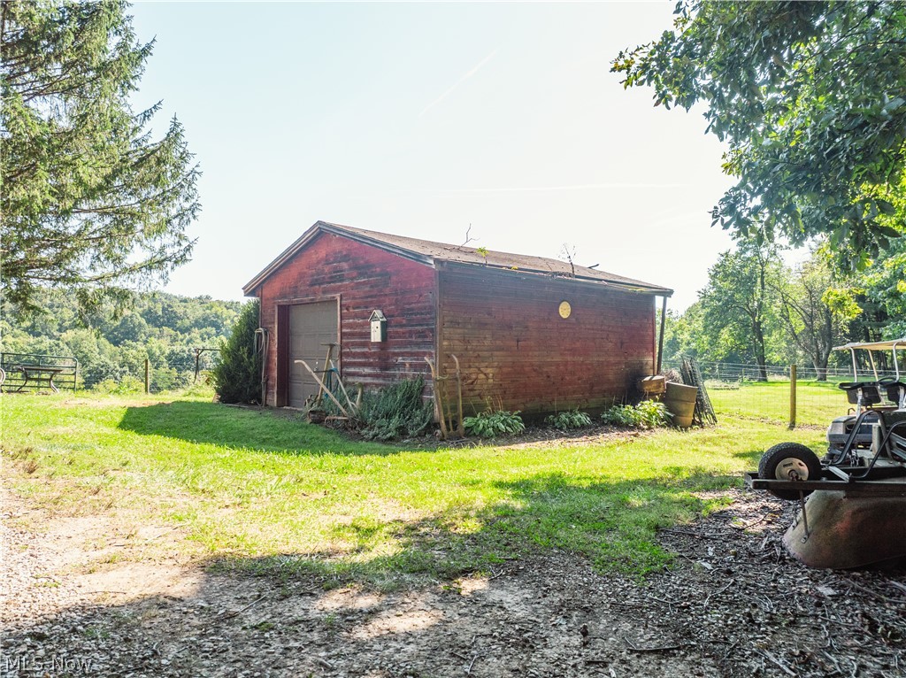 29556 Township Road 209 Coshocton OH 43812