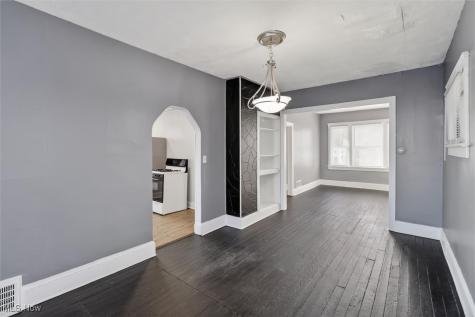 4002 Ardmore Avenue Cleveland OH 44109