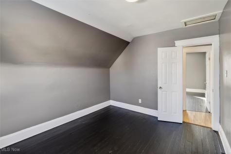 4002 Ardmore Avenue Cleveland OH 44109