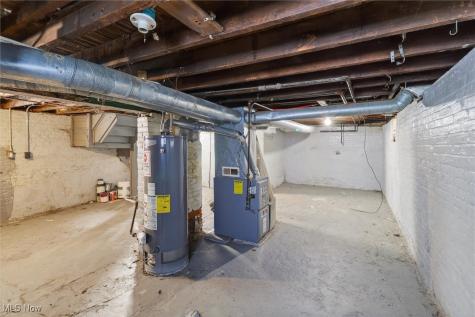 4002 Ardmore Avenue Cleveland OH 44109
