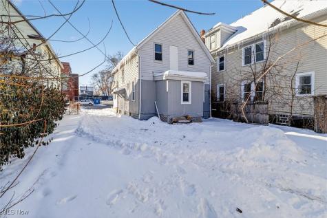 4002 Ardmore Avenue Cleveland OH 44109