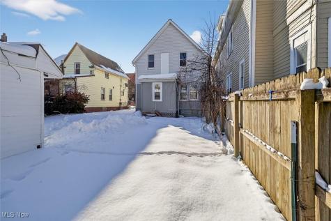 4002 Ardmore Avenue Cleveland OH 44109
