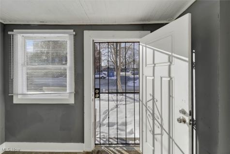 4002 Ardmore Avenue Cleveland OH 44109