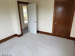 277 Lovers Lane Steubenville OH 43953