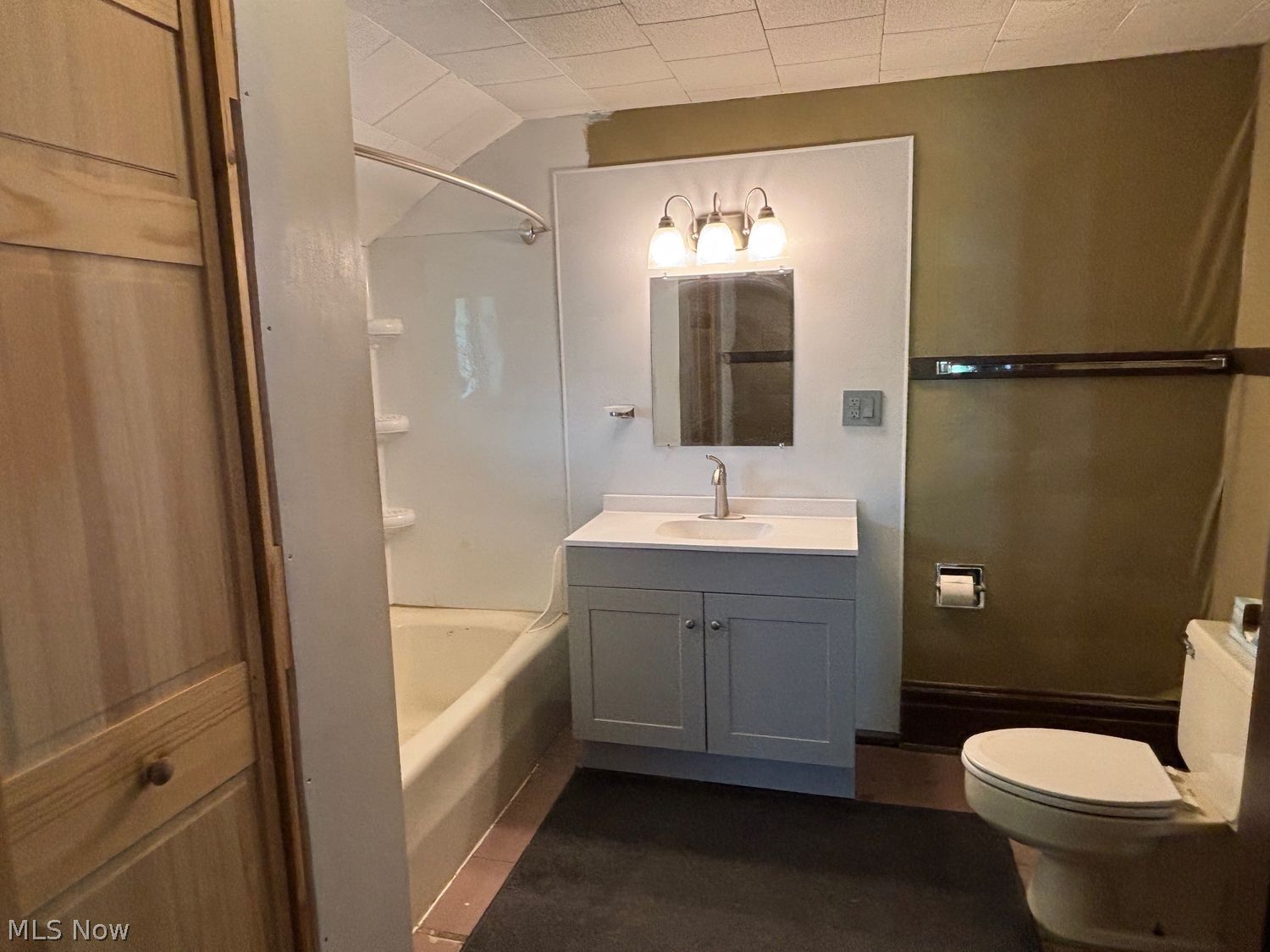 14 Stewart Way Akron OH 44303