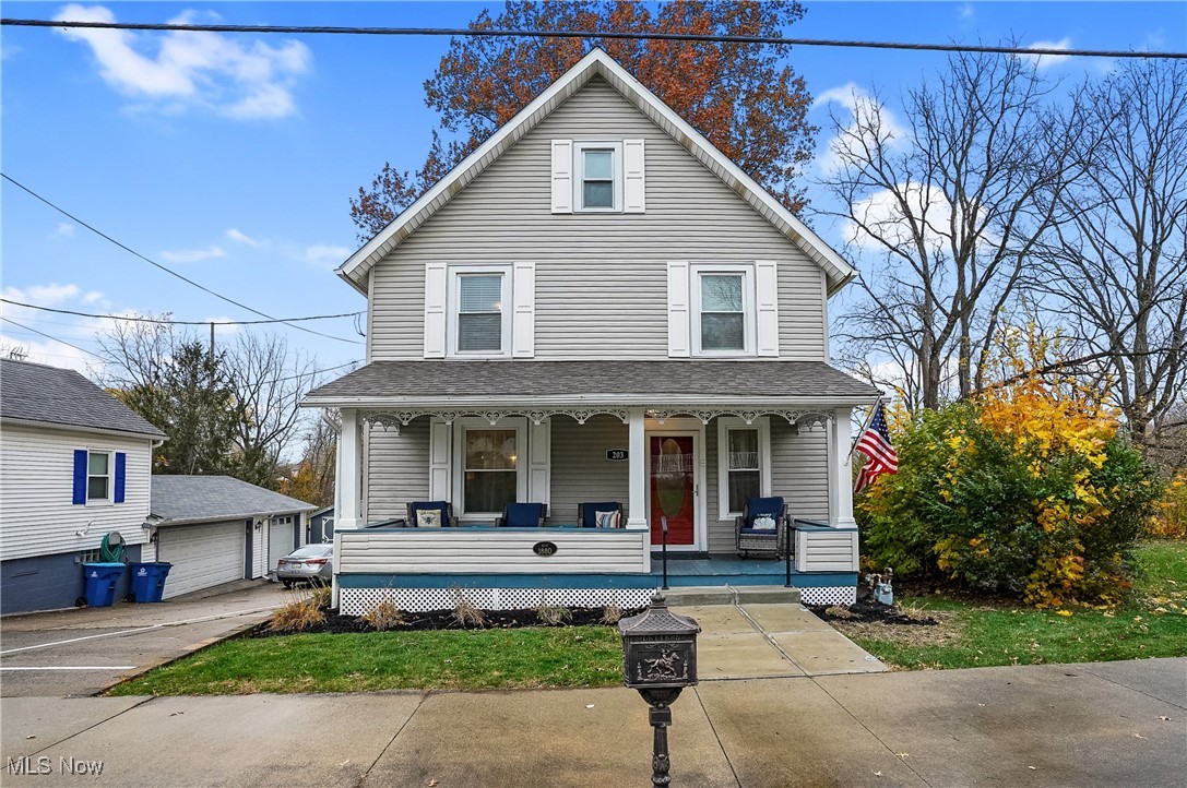 Hartville OH, 203 N Prospect Avenue