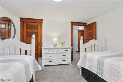 203 N Prospect Avenue Hartville OH 44632