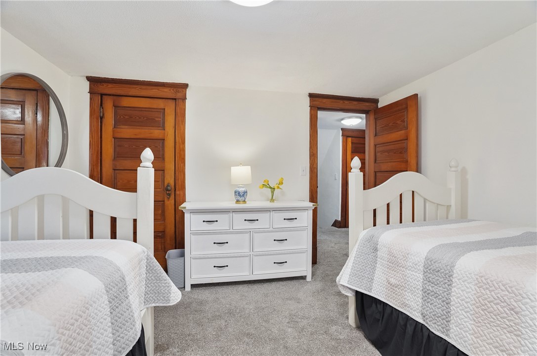 203 N Prospect Avenue Hartville OH 44632