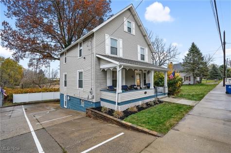 203 N Prospect Avenue Hartville OH 44632