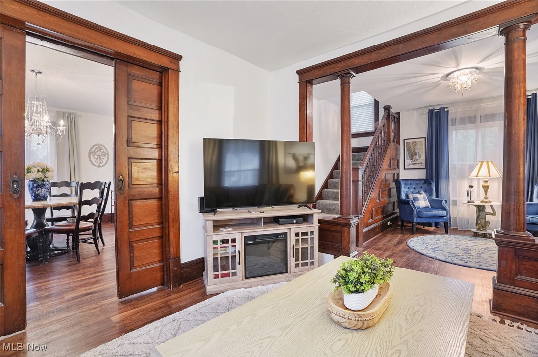 203 N Prospect Avenue Hartville OH 44632