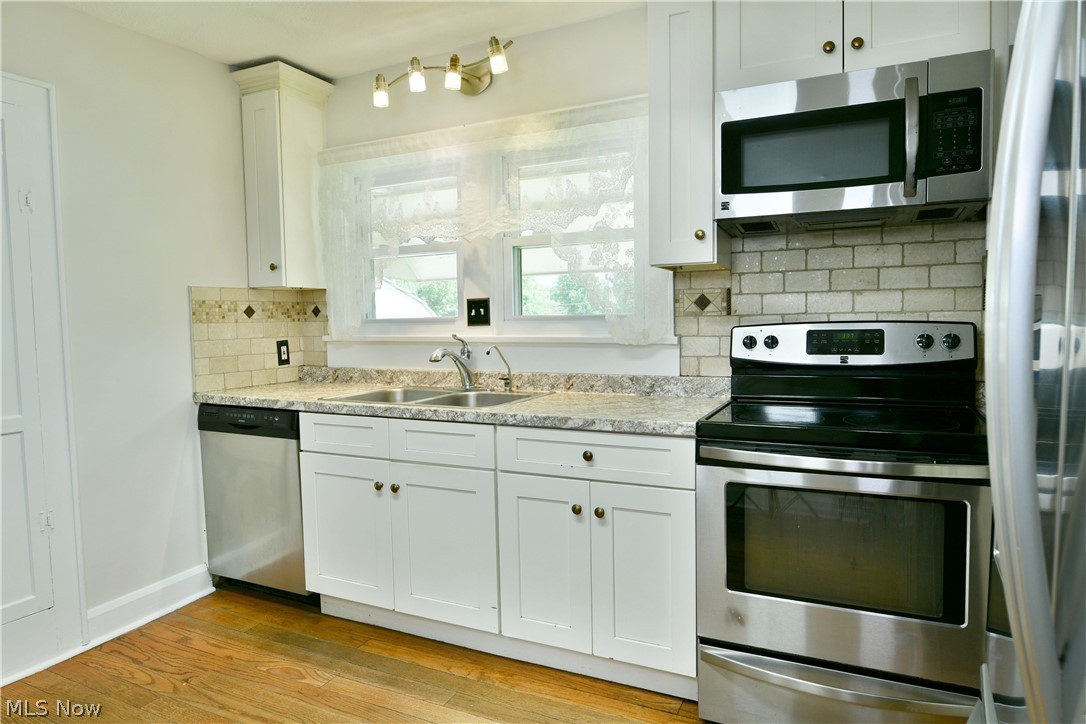 6349 Downs Road NW Warren OH 44481