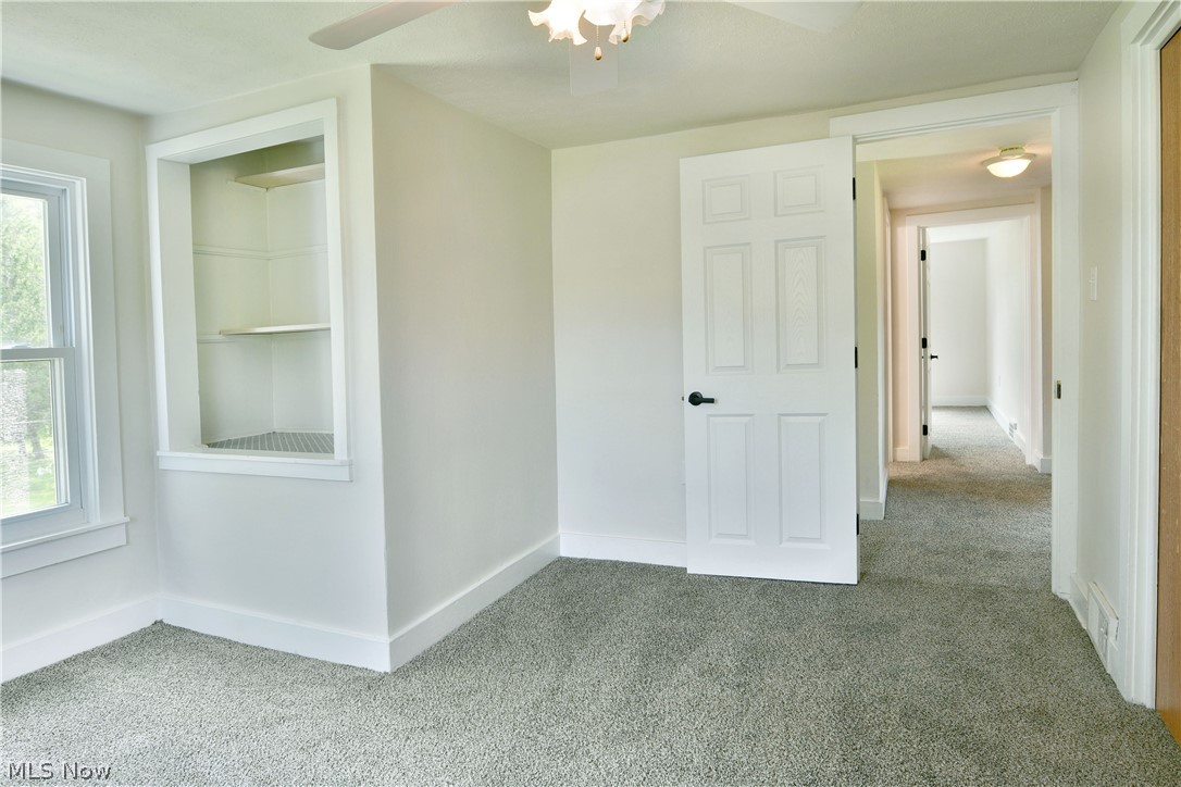 6349 Downs Road NW Warren OH 44481