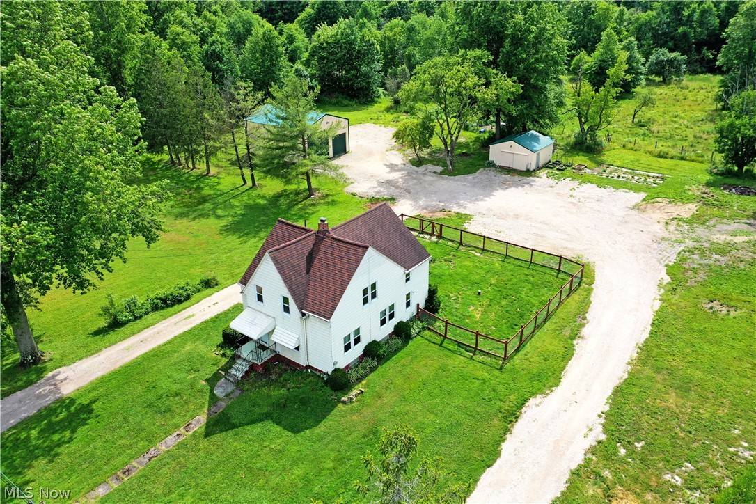 6349 Downs Road NW Warren OH 44481