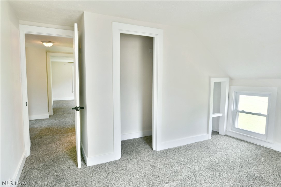 6349 Downs Road NW Warren OH 44481