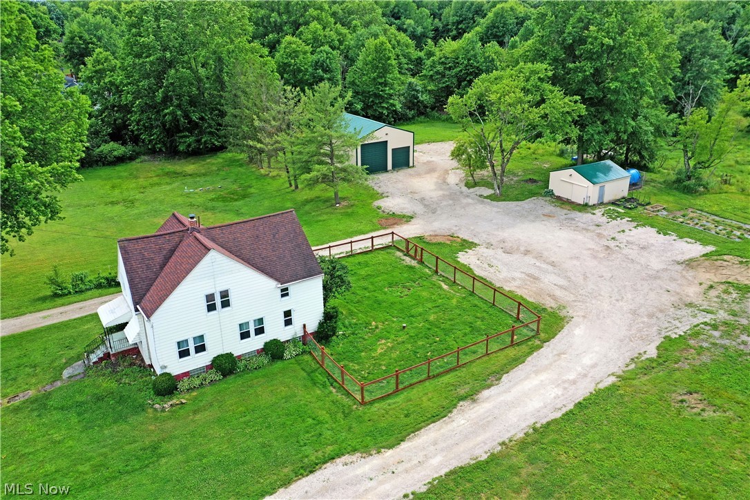 6349 Downs Road NW Warren OH 44481