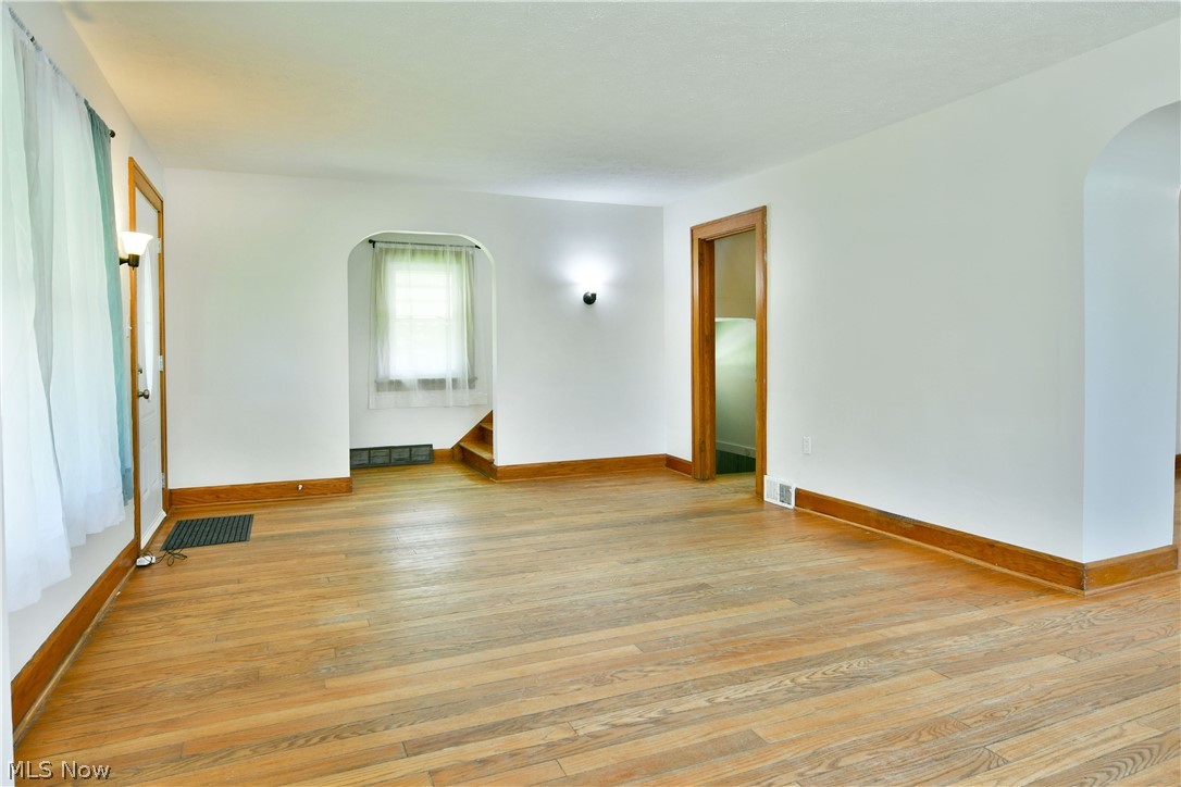 6349 Downs Road NW Warren OH 44481