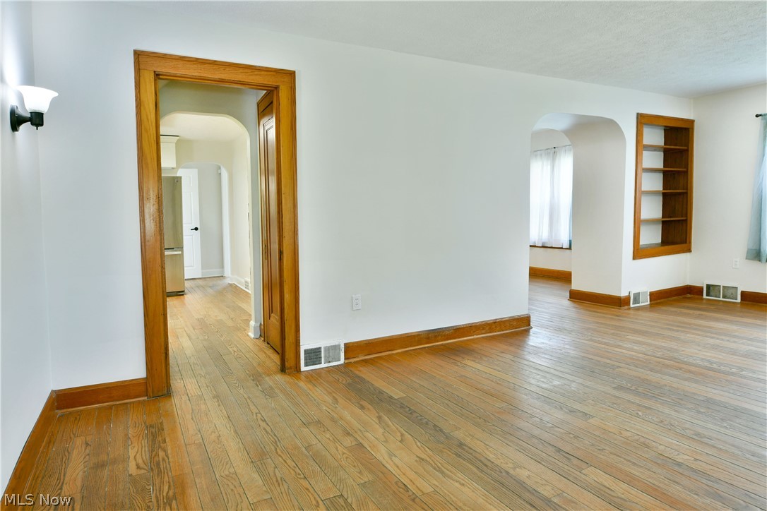 6349 Downs Road NW Warren OH 44481
