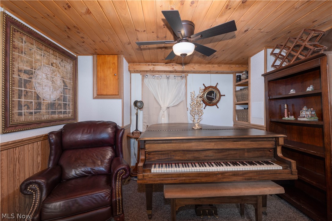 719 Wooster Street Canal Fulton OH 44614