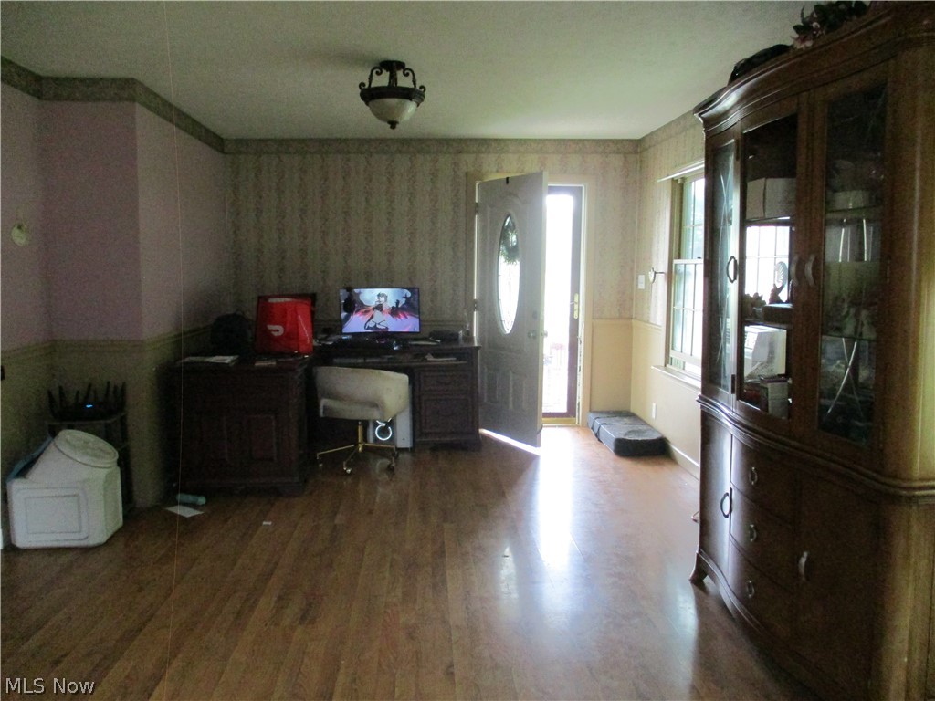102 Parkgate Avenue Austintown OH 44515
