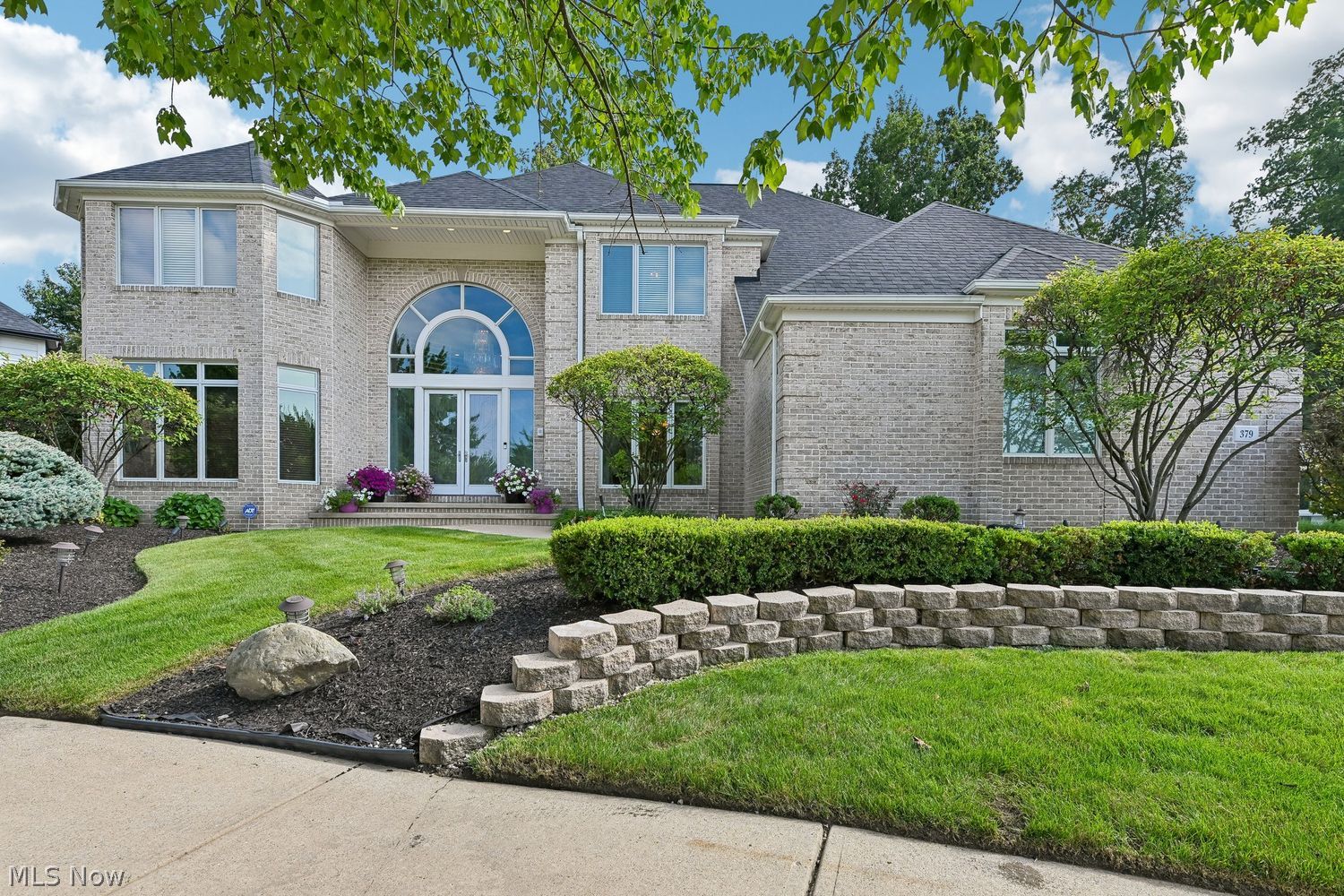 Highland Heights OH, 379 E Glen Eagle Drive