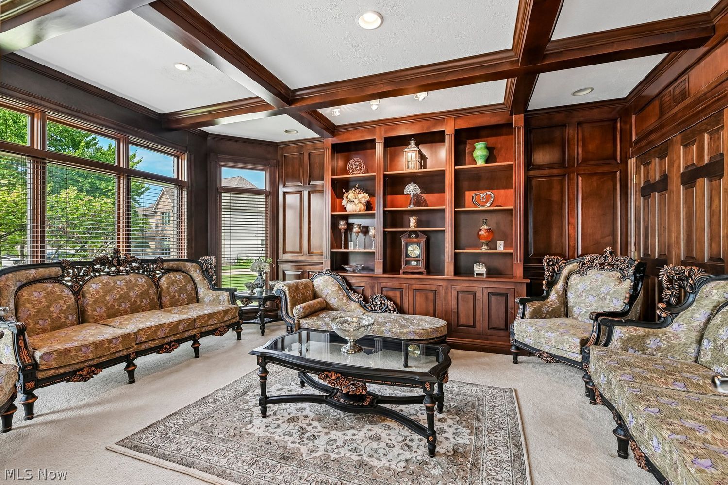 379 E Glen Eagle Drive Highland Heights OH 44143