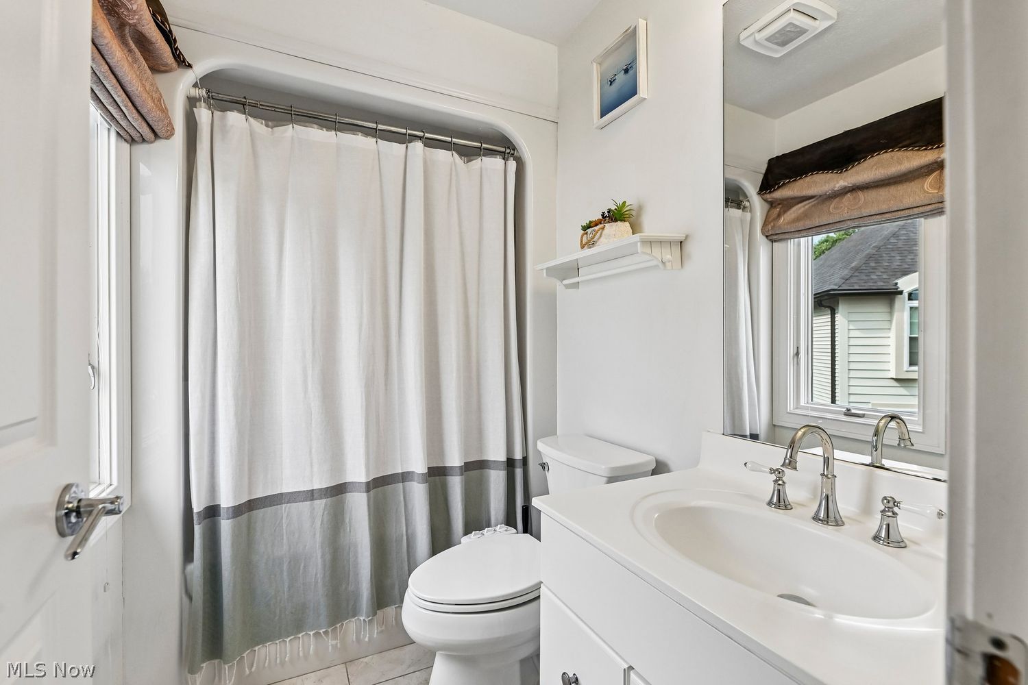 379 E Glen Eagle Drive Highland Heights OH 44143