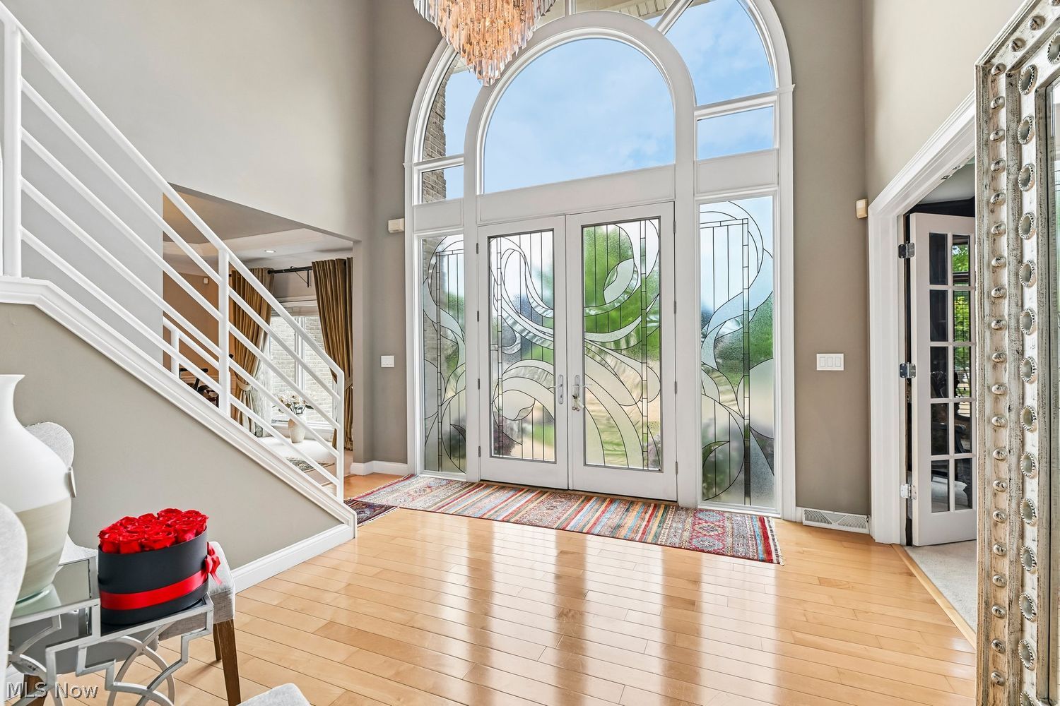 379 E Glen Eagle Drive Highland Heights OH 44143