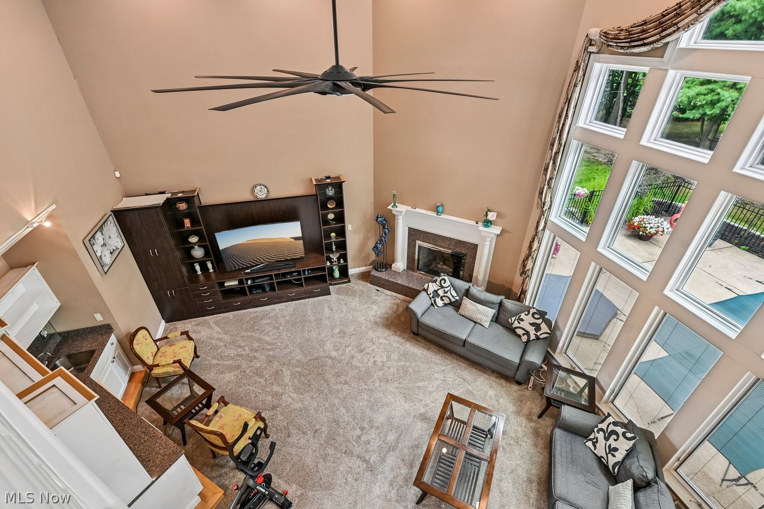 379 E Glen Eagle Drive Highland Heights OH 44143