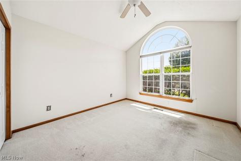 4956 Windsford Circle North Ridgeville OH 44039
